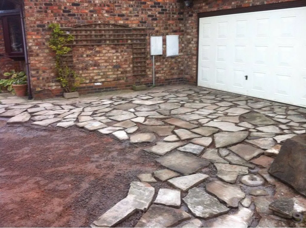 Patios & Landscaping project photograph 2